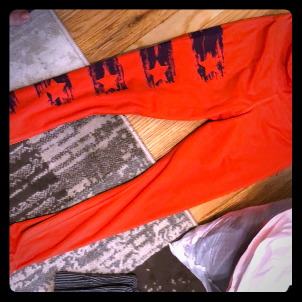 Red x small Reebok Stars and Stripes workout pant